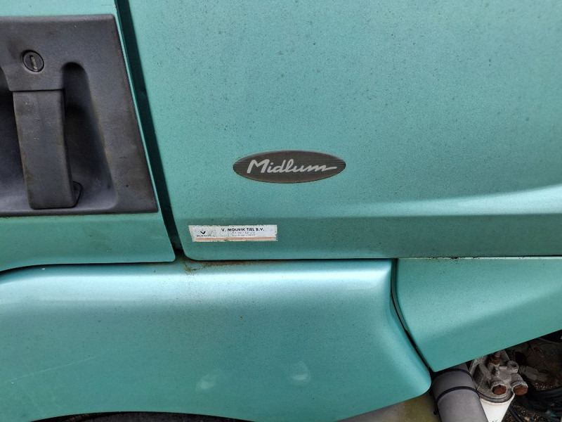 Renault MIDLUM 150-08/B - Truk box: gambar 4 Renault MIDLUM 150-08/B - Truk box: gambar 4