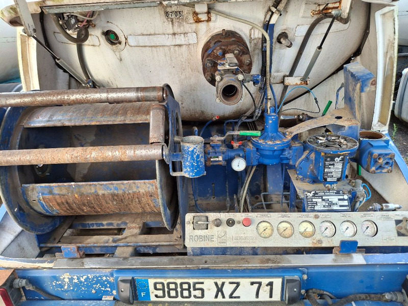 Renault PREMIUM 270 GAS / LPG - Truk tangki: gambar 5 Renault PREMIUM 270 GAS / LPG - Truk tangki: gambar 5