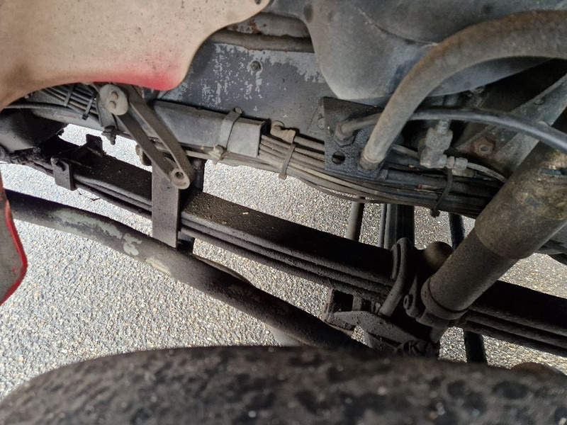 Scania R 142 H 6X2 V8 - Truk flatbed: gambar 3 Scania R 142 H 6X2 V8 - Truk flatbed: gambar 3