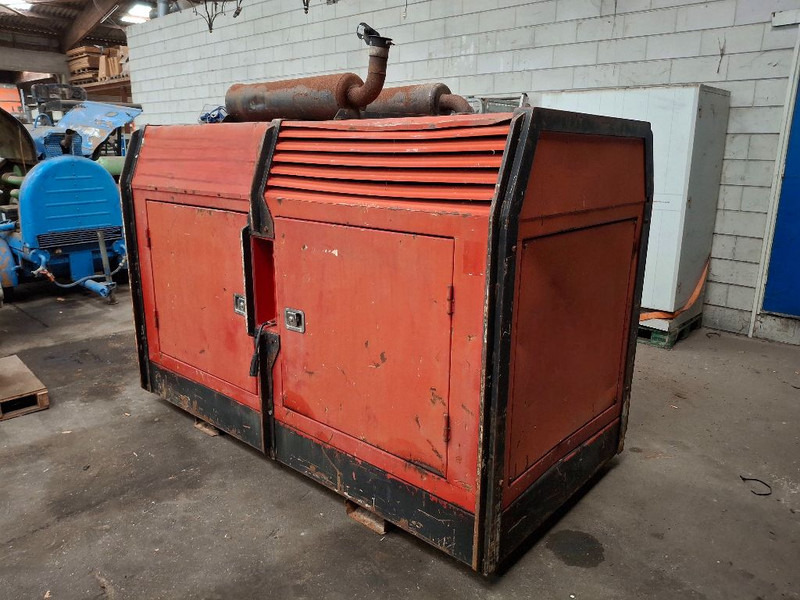 Deutz F6L912 - Suku cadang: gambar 2 Deutz F6L912 - Suku cadang: gambar 2