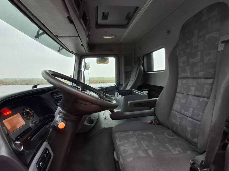 Mercedes-Benz ACTROS 2041 AS 4x4 - Tractor head: gambar 4 Mercedes-Benz ACTROS 2041 AS 4x4 - Tractor head: gambar 4