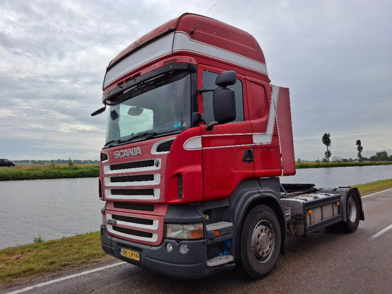 Scania R 420 LA4X2MNA - Tractor head: gambar 1 Scania R 420 LA4X2MNA - Tractor head: gambar 1