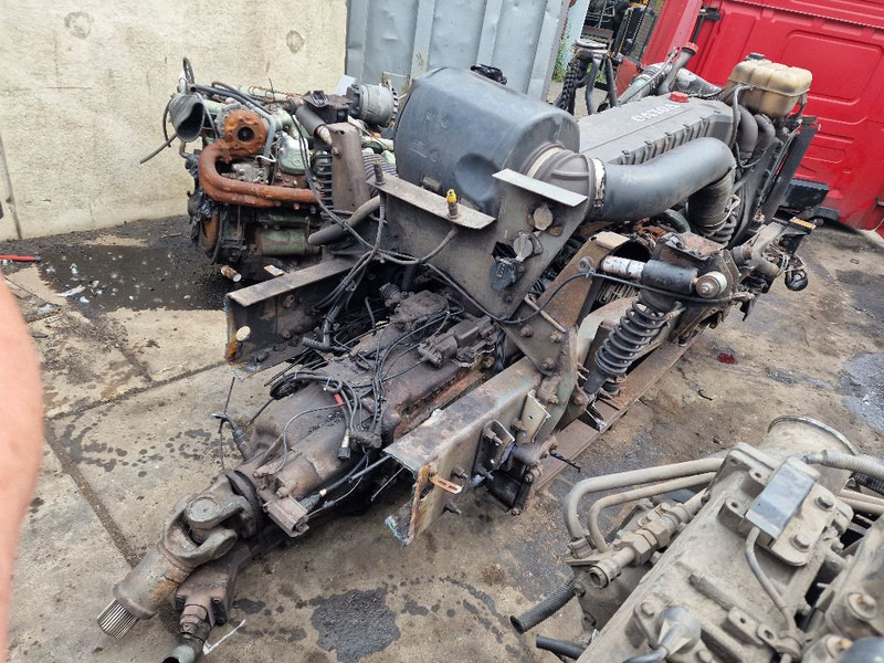 Volvo D12C380 - Mesin: gambar 3 Volvo D12C380 - Mesin: gambar 3