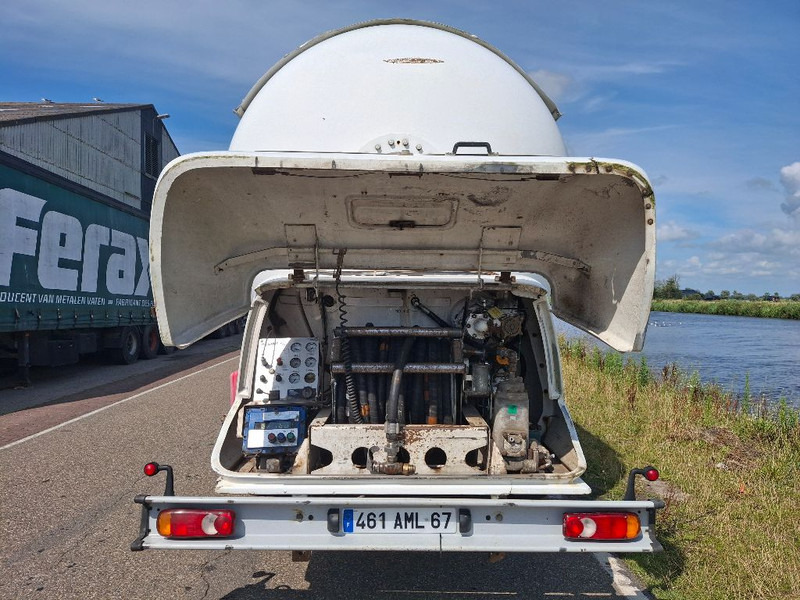 Volvo FL 250 GAS / LPG - Truk tangki: gambar 5 Volvo FL 250 GAS / LPG - Truk tangki: gambar 5