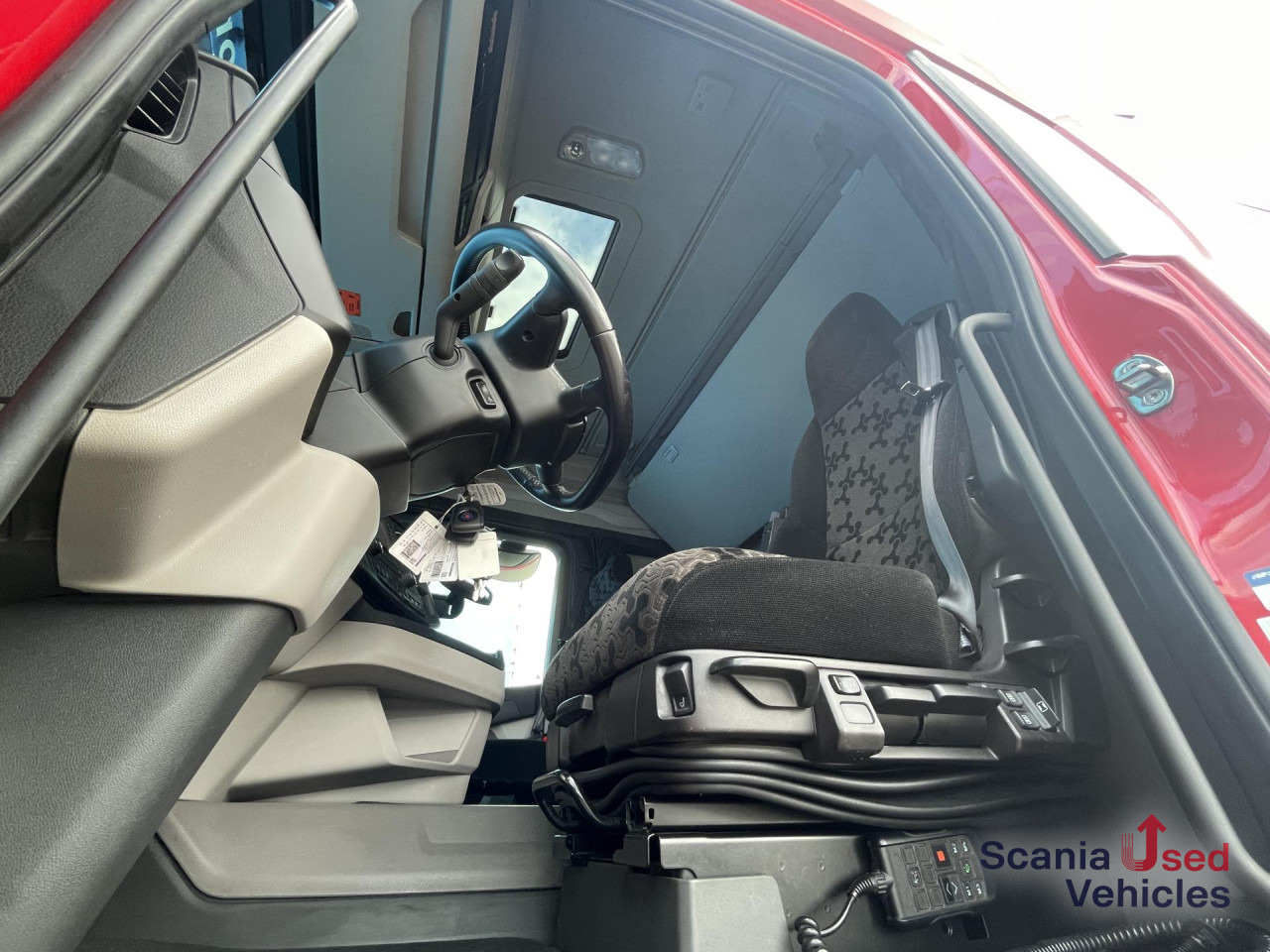 SCANIA R 410 A4x2NA RETARDER LED NAVI - Tractor head: gambar 4 SCANIA R 410 A4x2NA RETARDER LED NAVI - Tractor head: gambar 4