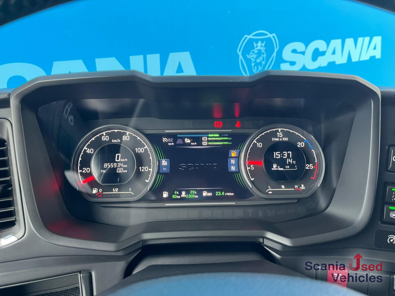 SCANIA R 450 A4x2NA RETARDER DIFF-L 8T PTO ADR-FL SMART2 - Tractor head: gambar 4 SCANIA R 450 A4x2NA RETARDER DIFF-L 8T PTO ADR-FL SMART2 - Tractor head: gambar 4