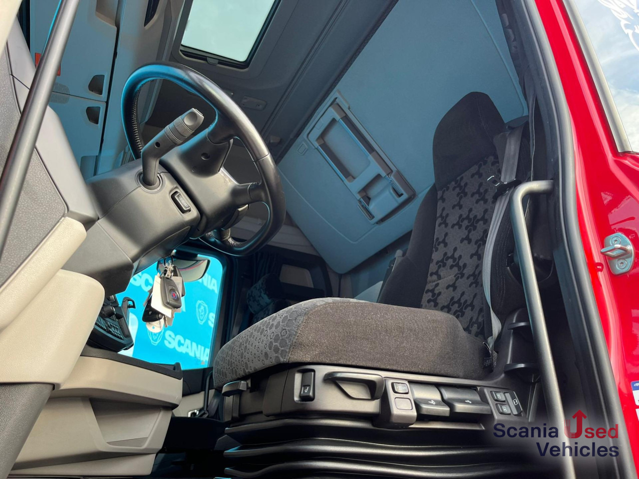 SCANIA R 450 A4x2NA RETARDER LED NAVI PTO - Tractor head: gambar 2 SCANIA R 450 A4x2NA RETARDER LED NAVI PTO - Tractor head: gambar 2
