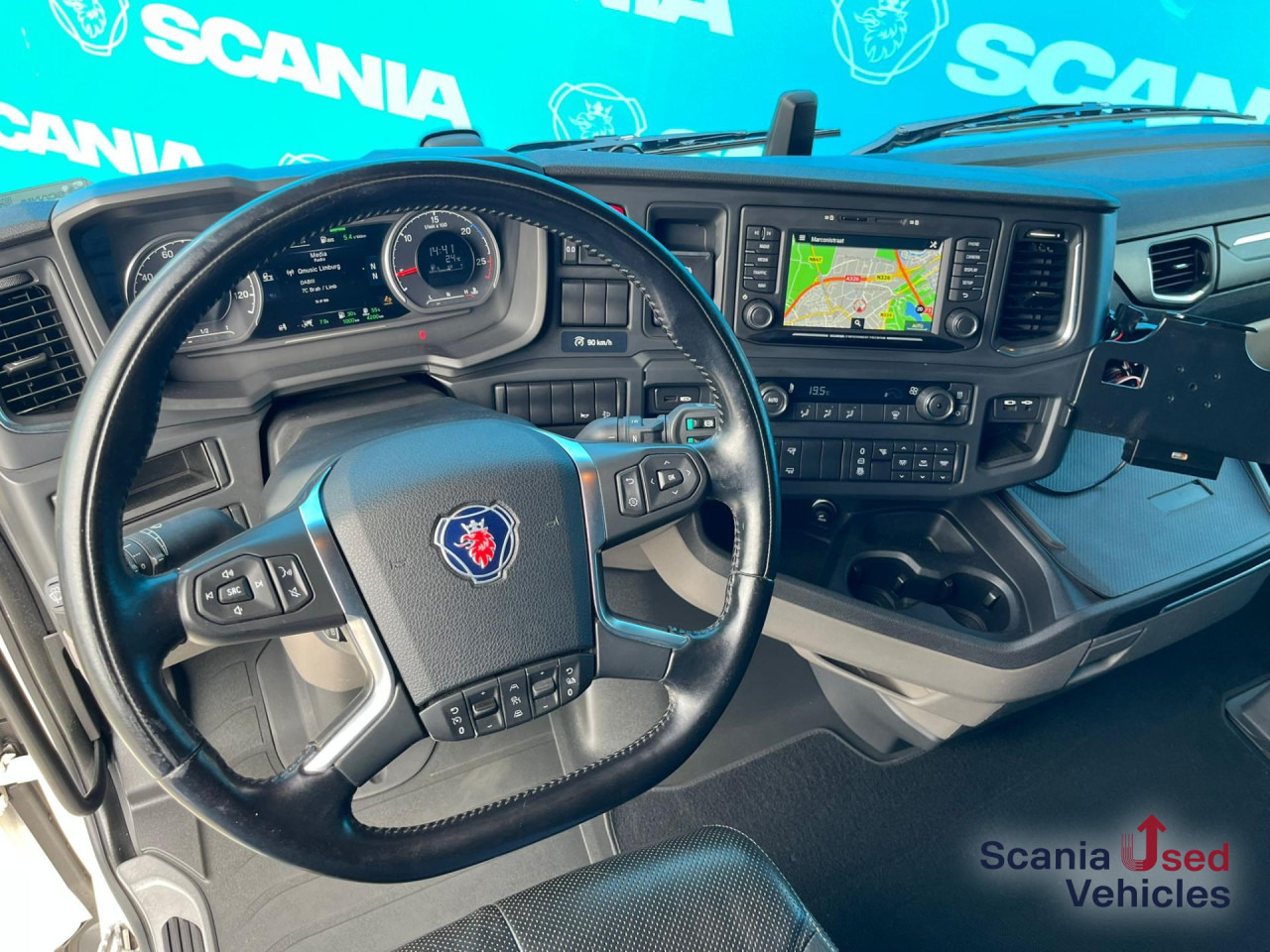 SCANIA S 500 A4x2NB RETARDER FULL-AIR 8T DIFF-L P-AIRCO - Tractor head: gambar 3 SCANIA S 500 A4x2NB RETARDER FULL-AIR 8T DIFF-L P-AIRCO - Tractor head: gambar 3