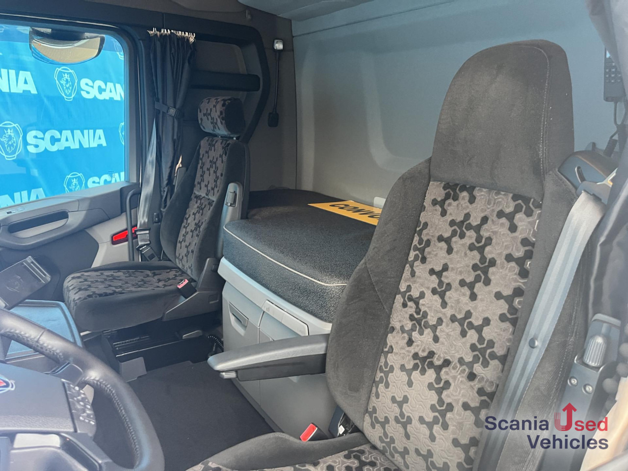 SCANIA S 560 A6x2/4NA RETARDER DIFF-L P-AIRCO LED SMART2 - Tractor head: gambar 4 SCANIA S 560 A6x2/4NA RETARDER DIFF-L P-AIRCO LED SMART2 - Tractor head: gambar 4