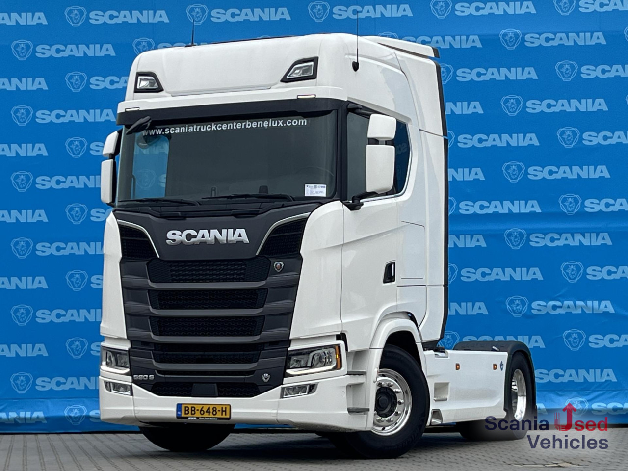 SCANIA S 590 A4x2NA V8 RETARDER DIFF-L 8T NAVI LED ALCOA - Tractor head: gambar 1 SCANIA S 590 A4x2NA V8 RETARDER DIFF-L 8T NAVI LED ALCOA - Tractor head: gambar 1