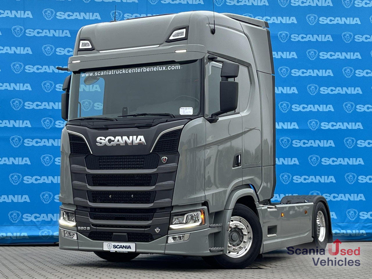 SCANIA S 590 A4x2NB V8 RETARDER DIFF-L FULL AIR 8T P-AIRC - Tractor head: gambar 1 SCANIA S 590 A4x2NB V8 RETARDER DIFF-L FULL AIR 8T P-AIRC - Tractor head: gambar 1
