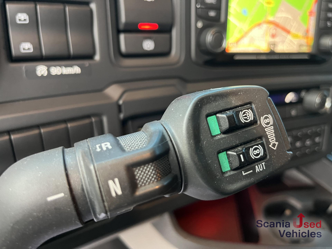 SCANIA S 590 A4x2NB V8 RETARDER DIFF-L FULL AIR 8T P-AIRC - Tractor head: gambar 5 SCANIA S 590 A4x2NB V8 RETARDER DIFF-L FULL AIR 8T P-AIRC - Tractor head: gambar 5