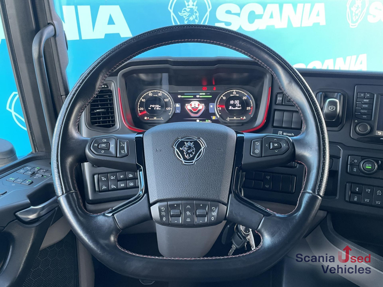 Tractor head SCANIA S 660 A6x2/4NB V8 RETARDER FULL AIR 8T DIFF-L LED: gambar 13