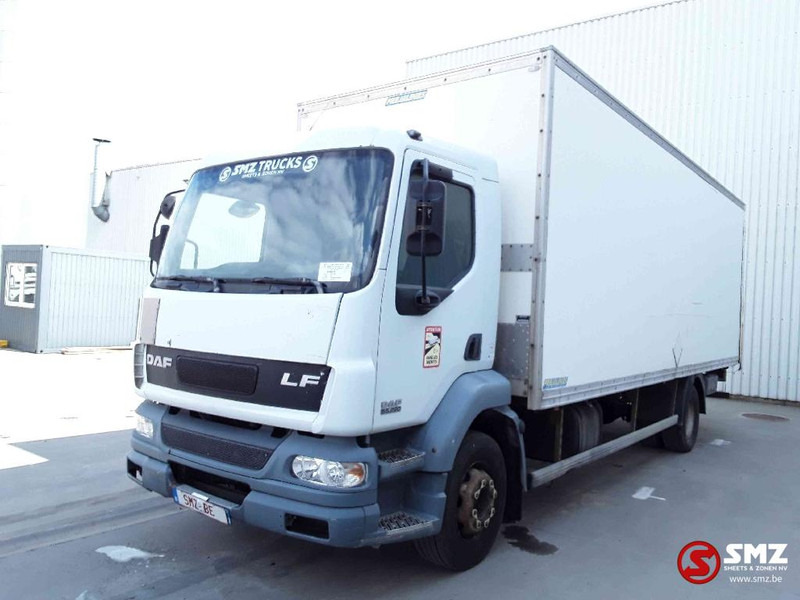 DAF 55 220 - Truk box: gambar 3 DAF 55 220 - Truk box: gambar 3