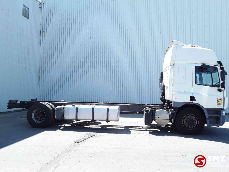 DAF 75 CF 310 manual - Truk sasis: gambar 4 DAF 75 CF 310 manual - Truk sasis: gambar 4