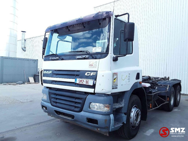 DAF 85 CF 340 Euro 3 top condtion - Pengangkut kontainer/ Container truck: gambar 3 DAF 85 CF 340 Euro 3 top condtion - Pengangkut kontainer/ Container truck: gambar 3