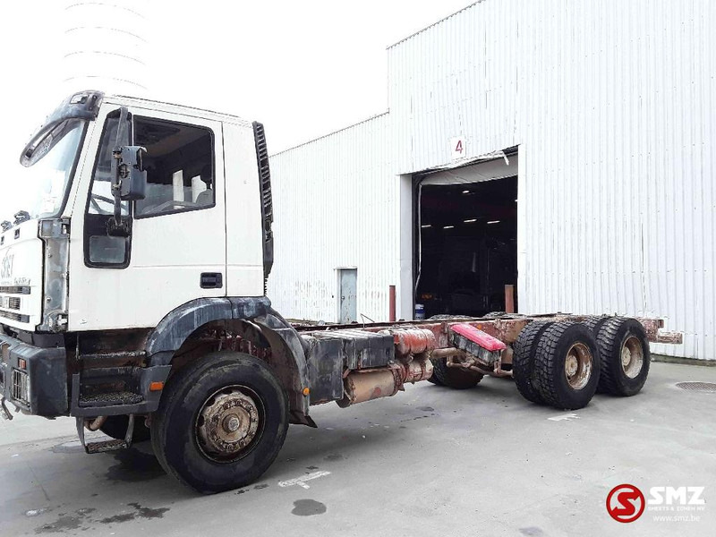 Iveco 260 260 E 34 - Truk sasis: gambar 5 Iveco 260 260 E 34 - Truk sasis: gambar 5