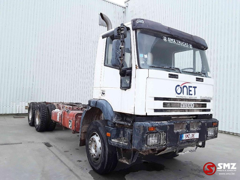 Iveco 260 260 E 34 - Truk sasis: gambar 1 Iveco 260 260 E 34 - Truk sasis: gambar 1