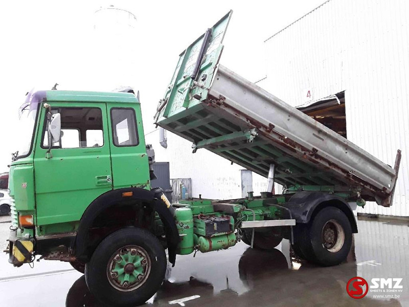 Iveco Magirus 190 E 30 - Truk jungkit: gambar 5 Iveco Magirus 190 E 30 - Truk jungkit: gambar 5
