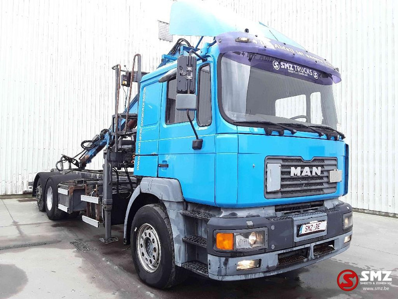 MAN 26.403 Atlas 140.1vA19 - Truk flatbed, Truk derek: gambar 1 MAN 26.403 Atlas 140.1vA19 - Truk flatbed, Truk derek: gambar 1