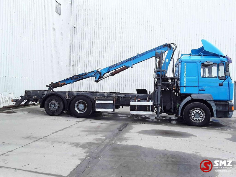 MAN 26.403 Atlas 140.1vA19 - Truk flatbed, Truk derek: gambar 4 MAN 26.403 Atlas 140.1vA19 - Truk flatbed, Truk derek: gambar 4