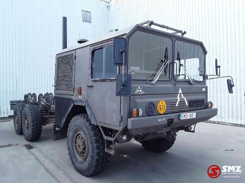 MAN KAT 6x6 72000 km - Truk sasis: gambar 1 MAN KAT 6x6 72000 km - Truk sasis: gambar 1