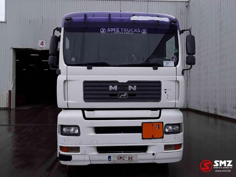 MAN TGA 26.390 6x2 - Truk flatbed: gambar 2 MAN TGA 26.390 6x2 - Truk flatbed: gambar 2