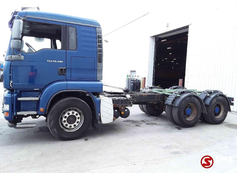 MAN TGA 26.480 6x4 manual - Truk sasis: gambar 5 MAN TGA 26.480 6x4 manual - Truk sasis: gambar 5