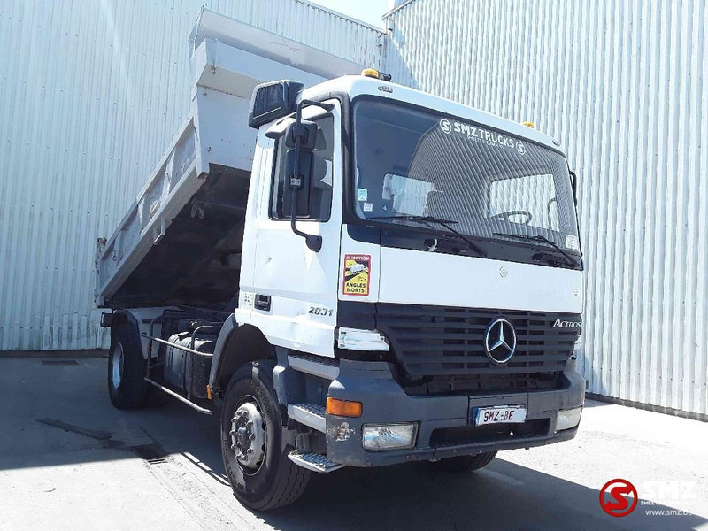 Mercedes-Benz Actros 2031 Lames manual - Truk jungkit: gambar 1 Mercedes-Benz Actros 2031 Lames manual - Truk jungkit: gambar 1