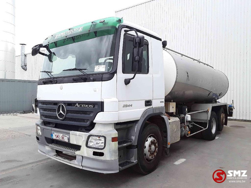 Mercedes-Benz Actros 2544 inox tank - Truk tangki: gambar 3 Mercedes-Benz Actros 2544 inox tank - Truk tangki: gambar 3