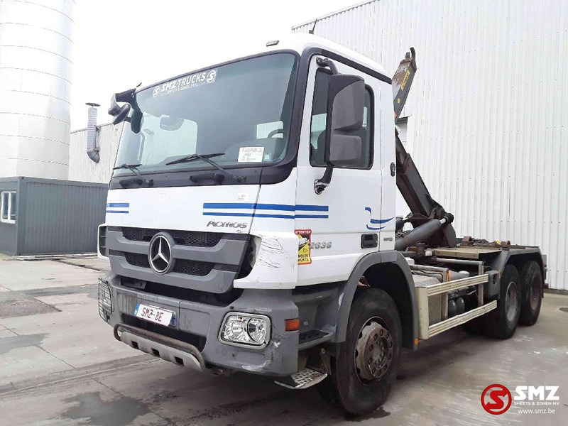 Mercedes-Benz Actros 2636 6x4 manual - Pengangkut kontainer/ Container truck: gambar 3 Mercedes-Benz Actros 2636 6x4 manual - Pengangkut kontainer/ Container truck: gambar 3