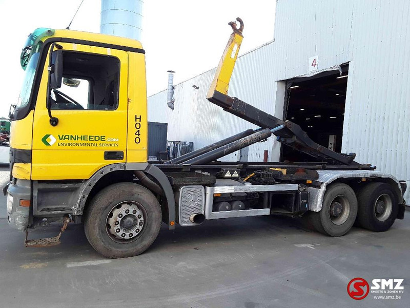 Mercedes-Benz Actros 2636 6x4 steel lames 3x - Pengangkut kontainer/ Container truck: gambar 5 Mercedes-Benz Actros 2636 6x4 steel lames 3x - Pengangkut kontainer/ Container truck: gambar 5