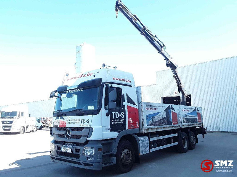 Mercedes-Benz Actros 2636 Hiab 123 B 2+remote - Truk flatbed, Truk derek: gambar 5 Mercedes-Benz Actros 2636 Hiab 123 B 2+remote - Truk flatbed, Truk derek: gambar 5