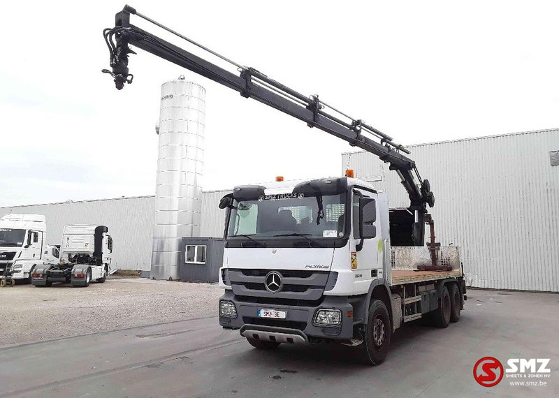 Mercedes-Benz Actros 2636 hiab 166fs 4 remote - Truk flatbed, Truk derek: gambar 3 Mercedes-Benz Actros 2636 hiab 166fs 4 remote - Truk flatbed, Truk derek: gambar 3