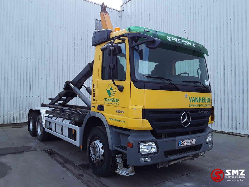 Mercedes-Benz Actros 2641 6x4 EPS lames - Pengangkut kontainer/ Container truck: gambar 1 Mercedes-Benz Actros 2641 6x4 EPS lames - Pengangkut kontainer/ Container truck: gambar 1