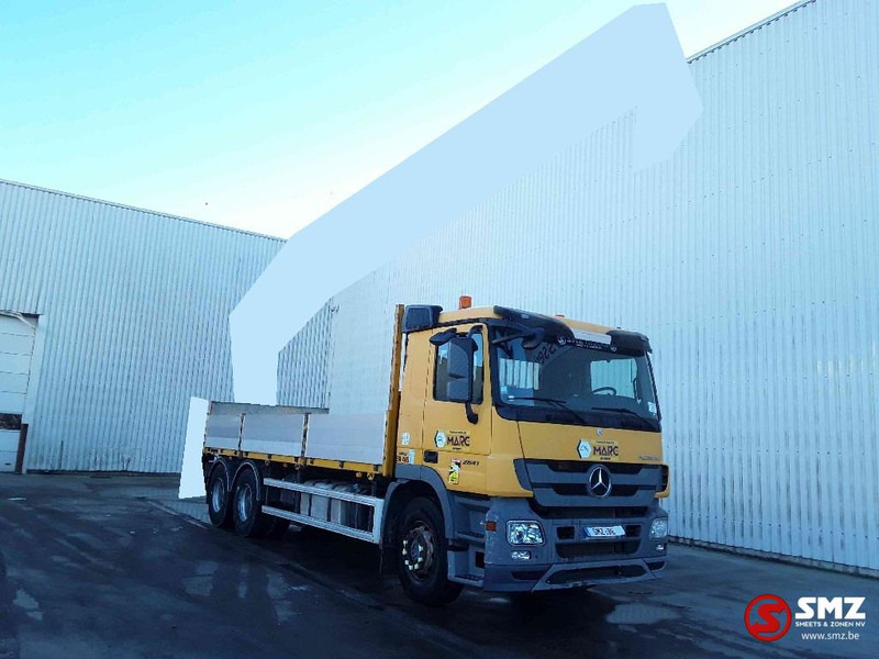 Mercedes-Benz Actros 2641 - Truk flatbed, Truk derek: gambar 1 Mercedes-Benz Actros 2641 - Truk flatbed, Truk derek: gambar 1