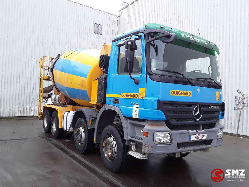 Mercedes-Benz Actros 3236 8x4 eps - Truk pengaduk beton: gambar 1 Mercedes-Benz Actros 3236 8x4 eps - Truk pengaduk beton: gambar 1
