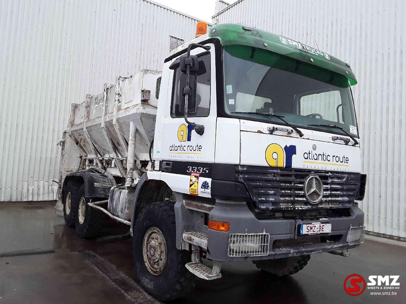 Mercedes-Benz Actros 3335 6x6 88000km manual - Truk pompa beton: gambar 1 Mercedes-Benz Actros 3335 6x6 88000km manual - Truk pompa beton: gambar 1