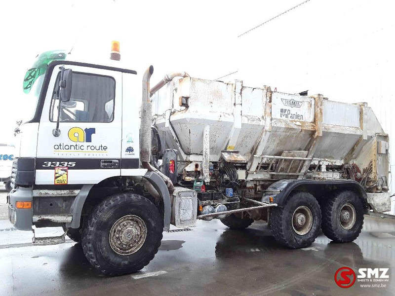 Mercedes-Benz Actros 3335 6x6 88000km manual - Truk pompa beton: gambar 5 Mercedes-Benz Actros 3335 6x6 88000km manual - Truk pompa beton: gambar 5
