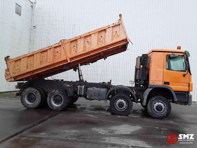 Mercedes-Benz Actros 4141 8x8 manual - Truk jungkit: gambar 4 Mercedes-Benz Actros 4141 8x8 manual - Truk jungkit: gambar 4