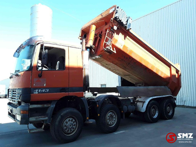 Mercedes-Benz Actros 4143 8X6 LAMES STEEL - Truk jungkit: gambar 5 Mercedes-Benz Actros 4143 8X6 LAMES STEEL - Truk jungkit: gambar 5