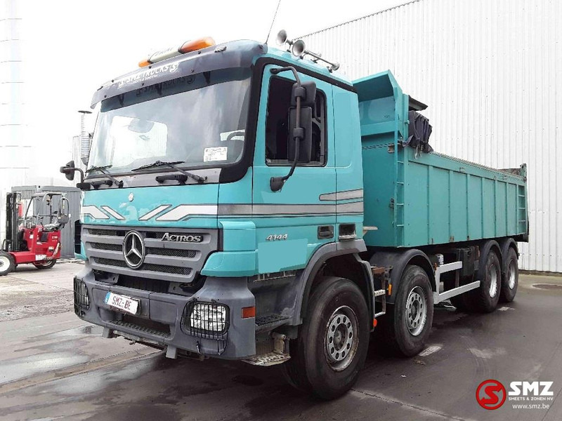 Mercedes-Benz Actros 4144 8x4 Eps 1 hand - Truk jungkit: gambar 3 Mercedes-Benz Actros 4144 8x4 Eps 1 hand - Truk jungkit: gambar 3
