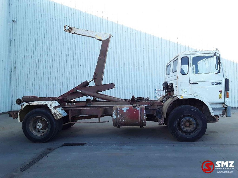 Renault G 290 - Pengangkut kontainer/ Container truck: gambar 4 Renault G 290 - Pengangkut kontainer/ Container truck: gambar 4