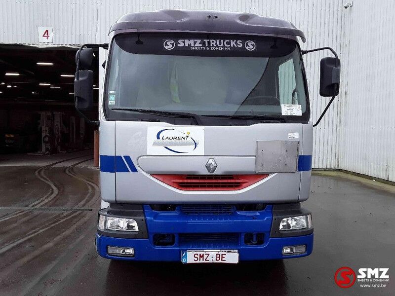 Renault Midlum 270 11000 L - Truk tangki: gambar 2 Renault Midlum 270 11000 L - Truk tangki: gambar 2