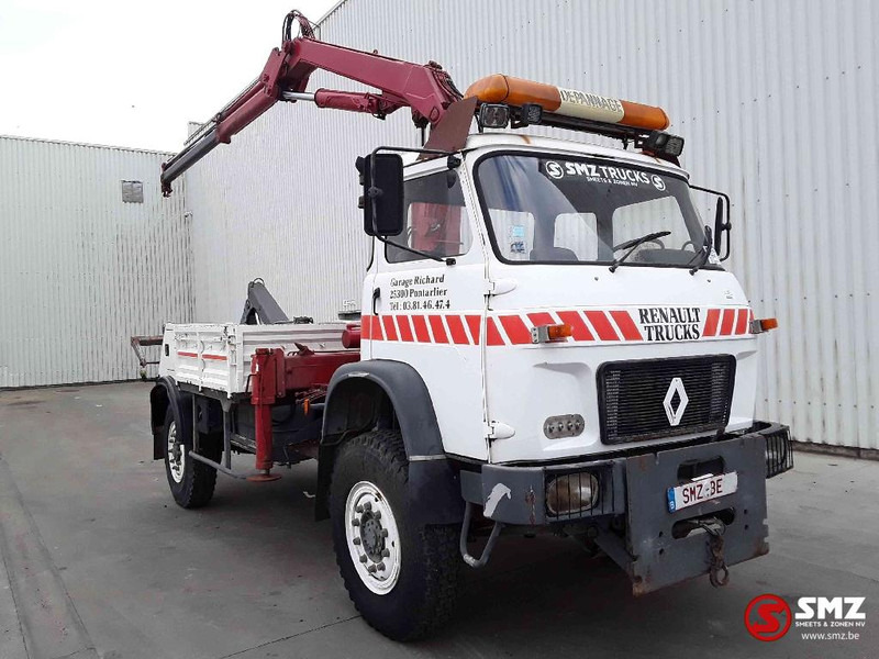 Renault TRM 4000 depannage /grue 4x4 - Mobil derek: gambar 1 Renault TRM 4000 depannage /grue 4x4 - Mobil derek: gambar 1