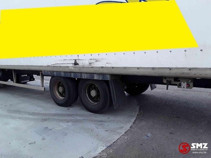 Semi-trailer kotak tertutup SRT Oplegger: gambar 7