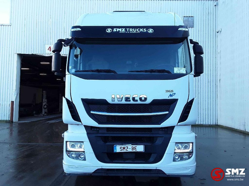 Iveco Stralis 400 LNG 293'km intarder - Tractor head: gambar 2 Iveco Stralis 400 LNG 293'km intarder - Tractor head: gambar 2