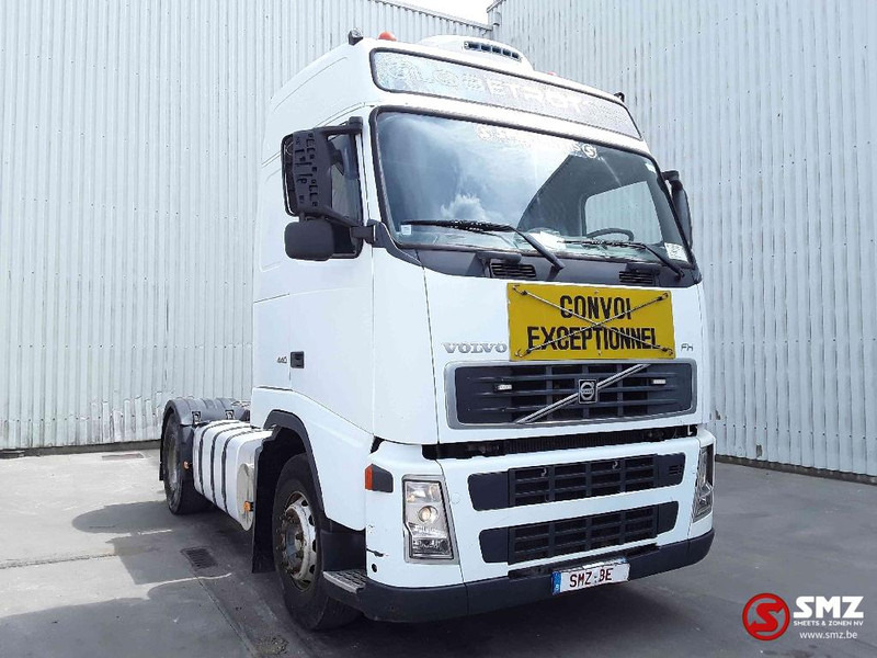 Volvo FH 440 hydraulic - Tractor head: gambar 1 Volvo FH 440 hydraulic - Tractor head: gambar 1