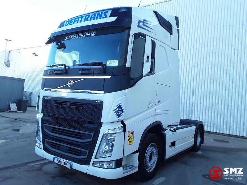 Volvo FH 500 Globetrotter frigo 2 tanks I shift side - Tractor head: gambar 3 Volvo FH 500 Globetrotter frigo 2 tanks I shift side - Tractor head: gambar 3