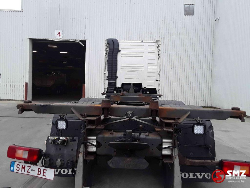 Pengangkut kontainer/ Container truck Volvo FH 420 6x2: gambar 12